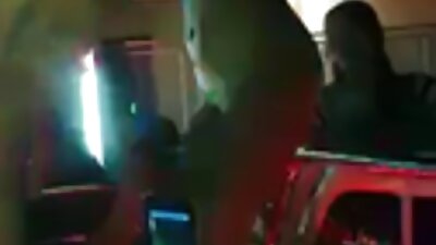 الزنجبيل سكس اجنبي مترجم عربي جديد الفرخ يعطي الساخنة اللسان قبل تعرضه للضرب من قبل doggystyle