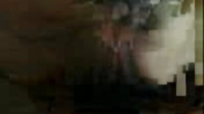 فتاة محارم اجنبي مترجم جميلة على هوت دوج الوقوف يحصل لها كس