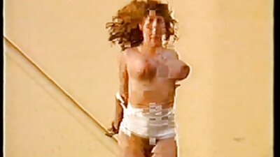 شقراء الوقحة يحب عبودية سكس اجنبي مترجم عنيف ويعطي اللسان