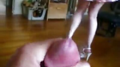 رائعتين في سن المراهقة يمسح قبالة أثناء سكس اجنبي جديد مترجم التحضير لإعطاء اللسان مرة أخرى