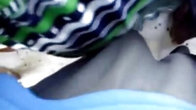 سلوتي لاتينا فتاة حفر على مقاطع سكس اجنبي مترجم أريكة من قبل وسيم الرجل الأبيض